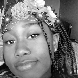 Meet your Posher, Lania